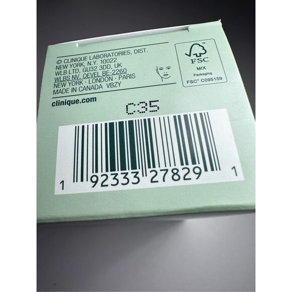 CLINIQUE Dramatically Different Moisturizing Lotion+ SPF35 for Face 75ml - Picture 3 of 5